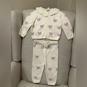 Janie & Jack - Baby Bow Sweater & Pant set - NWOT - size 12-18 months